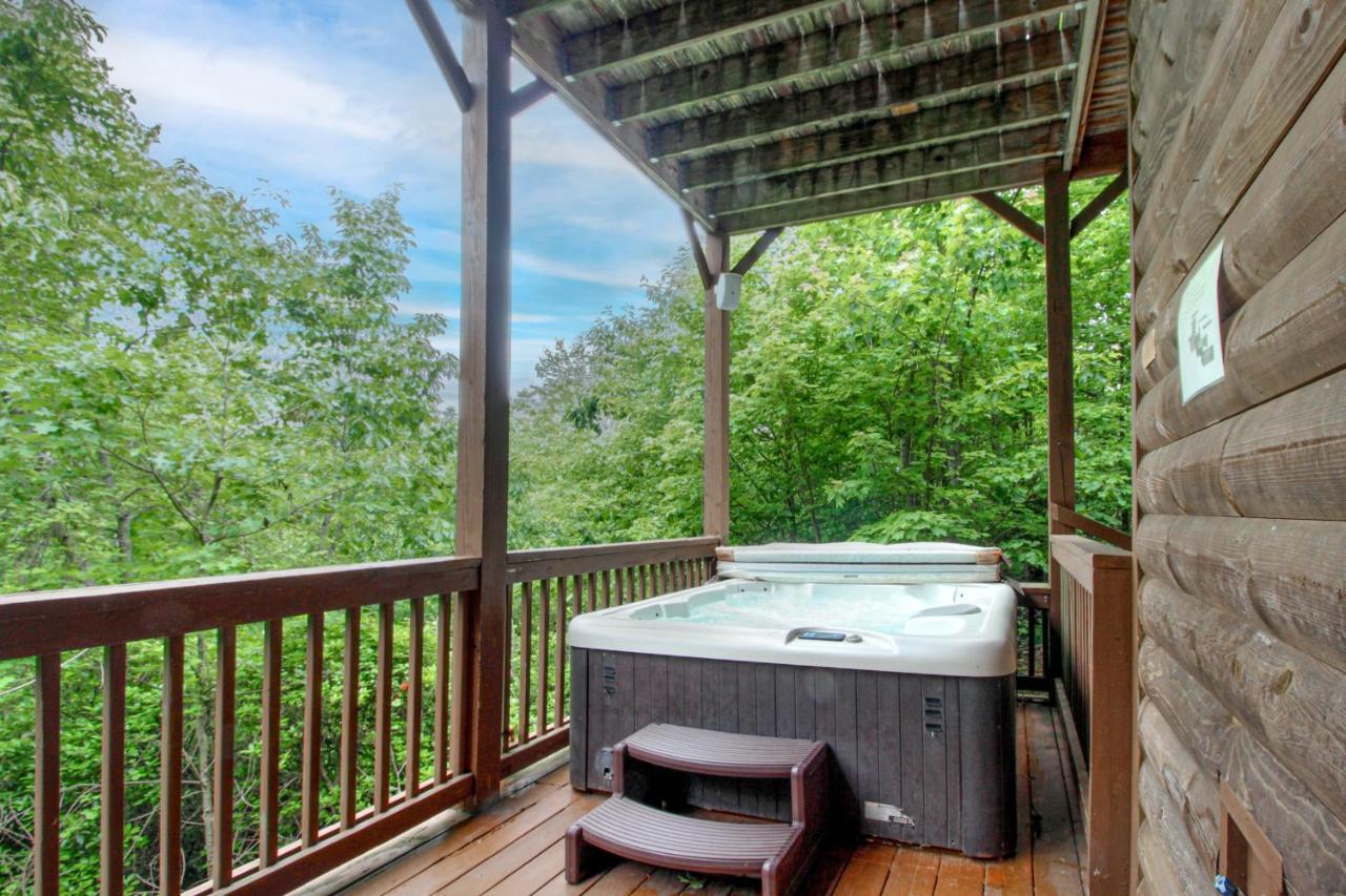 Villa Red Roof Retreat Cleveland Exterior foto